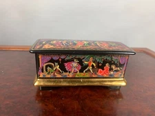  Ardleigh Elliott & Sons Collectible Russian Ballet Nutcracker Dancers Music Box