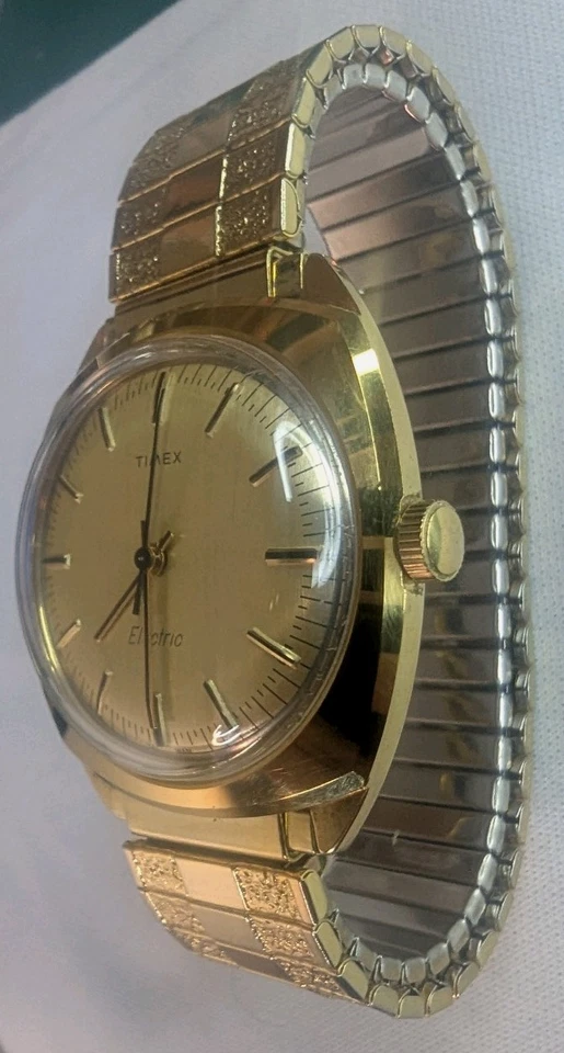 Mint Timex Electric '70s Vintage Gold Plated Special Occasion Watch. Excellent - Image 2 of 4