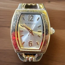 Nine & Company Ladies Gold Tone Wristwatch 9C/5166 Bracelet Band NEEDS BATTERY