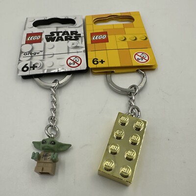 LEGO Gold Brick Keychain 2x4 850808 Baby Yoda Grogu 854187 - Main Image