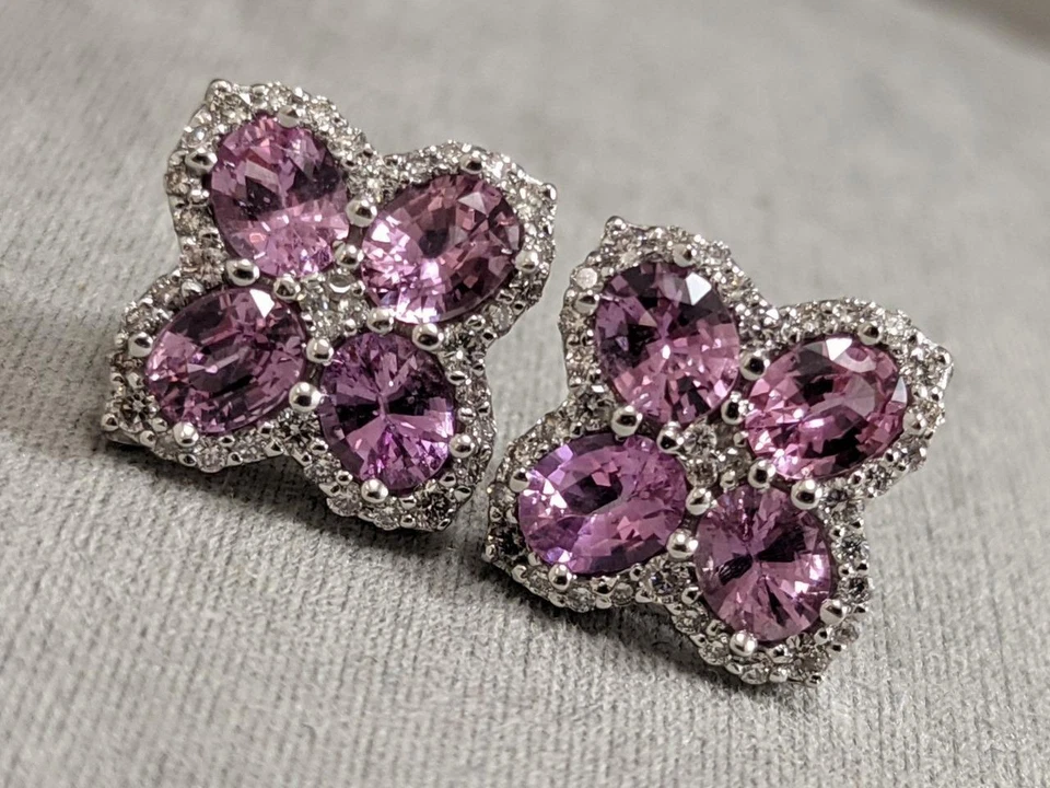 现代 3.45 克拉钻石粉红色蓝宝石 14K W 金花簇耳环 #N1384.7 — 第 2/4 张图片