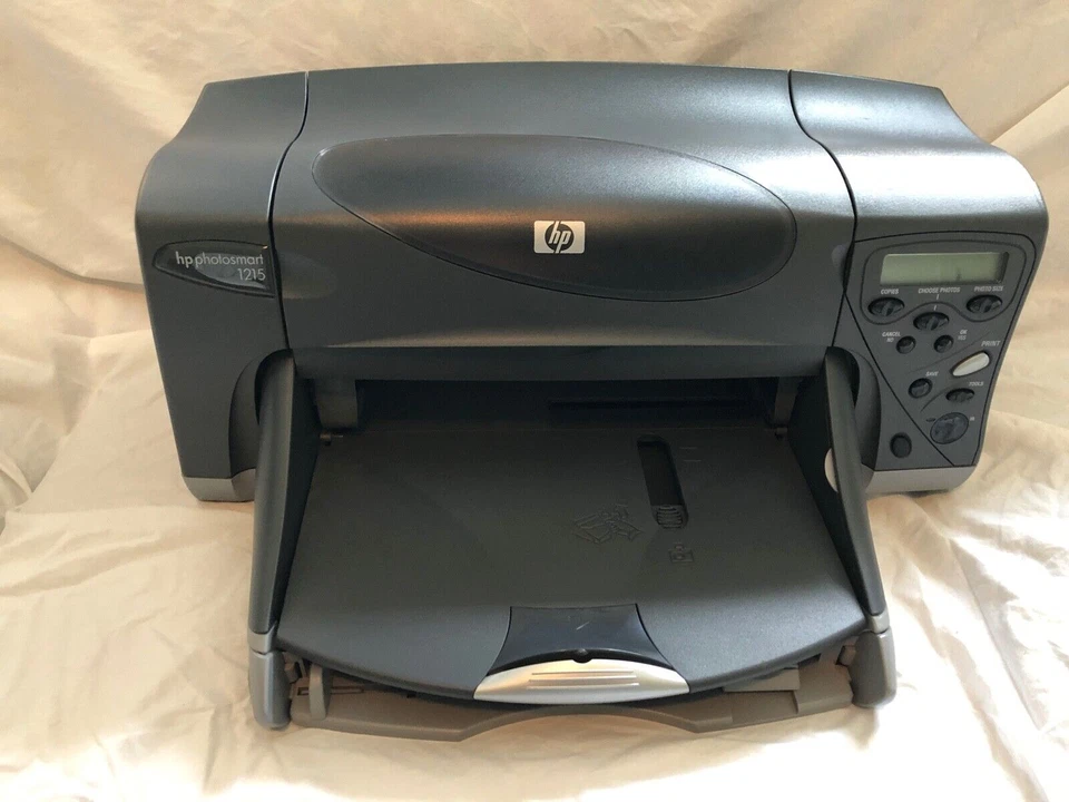 HP Photosmart 1215 Standard Inkjet Printer w/ power cord & USB cable + ink - Image 3 of 4