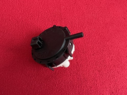 Druckwächter Druckschalter Druckdose für Waschmaschine Bauknecht Wat Care 50 SD