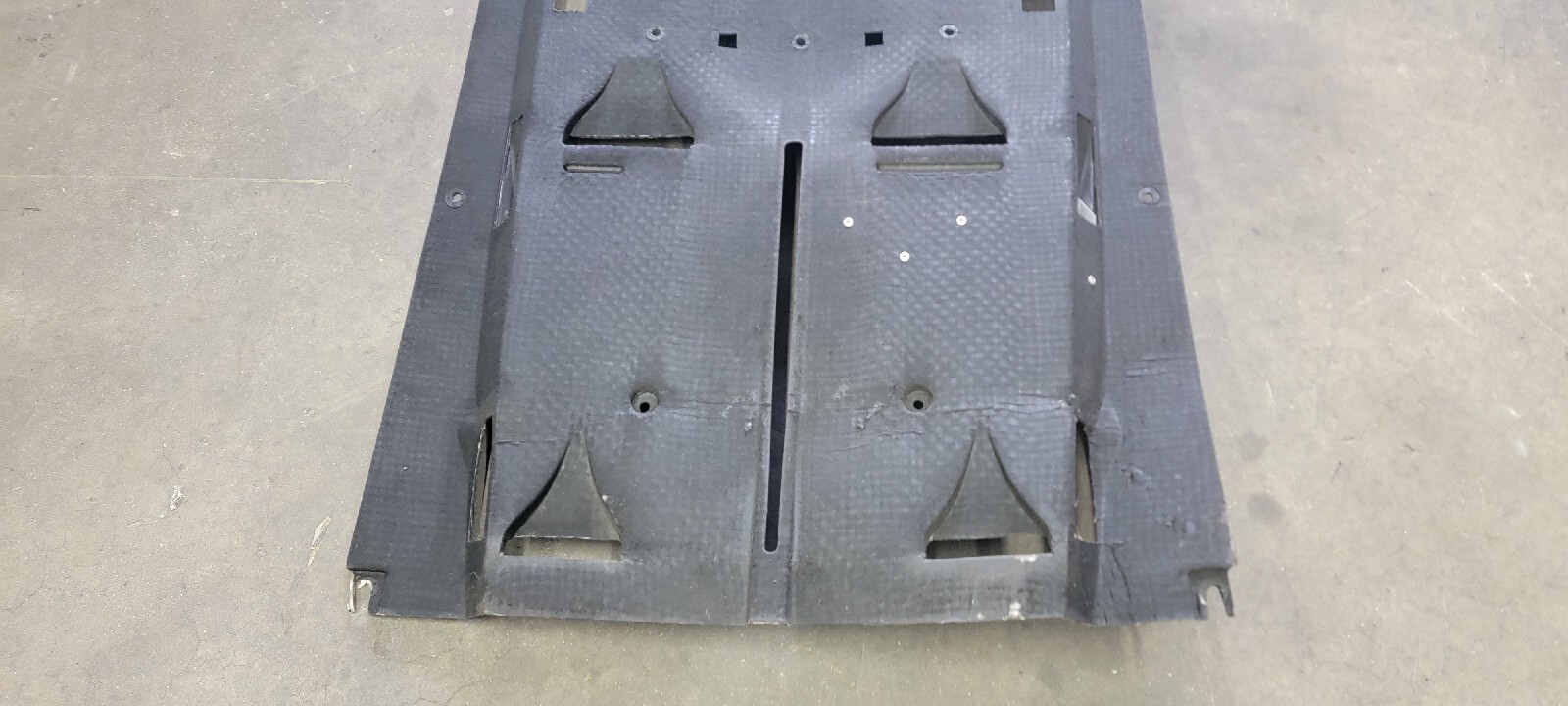 LAMBORGHINI AVENTADOR STREAMLINE UNDERTRAY BOTTOM PANEL COVER OEM 470825210D