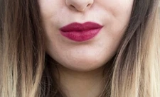 RIMMEL LONDON THE ONLY 1 ONE LIPSTICK - THE MATTE FACTOR #810