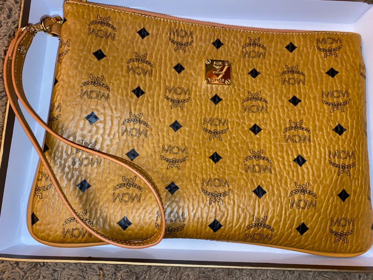 Mcm large wristlet sales