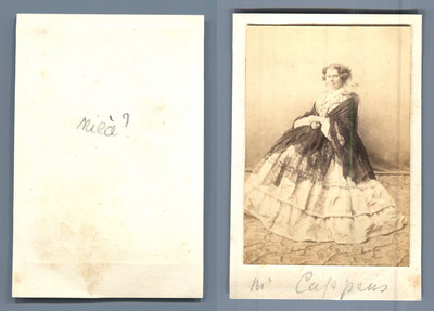 Tirage Albuminé Vintage 'Jeunes Étudiants' - Circa 1865 - Format 6,5x10,5 Cm - Photographie Ancienne