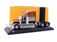 IXO 1/43 - INTERNATIONAL LONESTAR - 2010 TR152