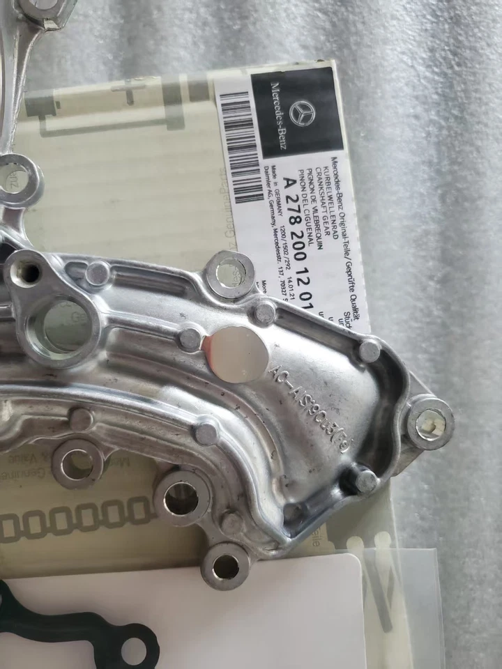 MERCEDES BENZ CLS E G GL M S CLASS SL CLS63 E550 E63 S550 WATER PUMP Foto 4 de 4