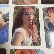 CHUU Photocard Album  HOWL Official Kpop