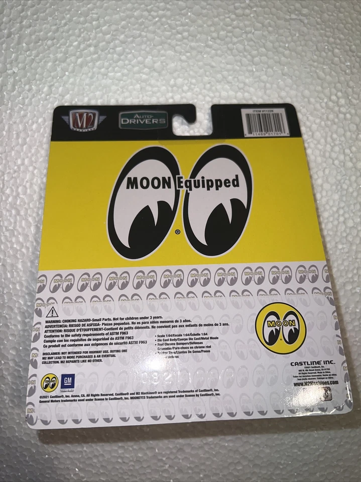 Máquinas M2 1:64 Edición Limitada Moon Equipped 1957 Bel-air Foto 3 de 3