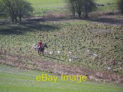 Photo 6x4 Hounds moving off near Vernditch Bowerchalke The hounds move of c2008
