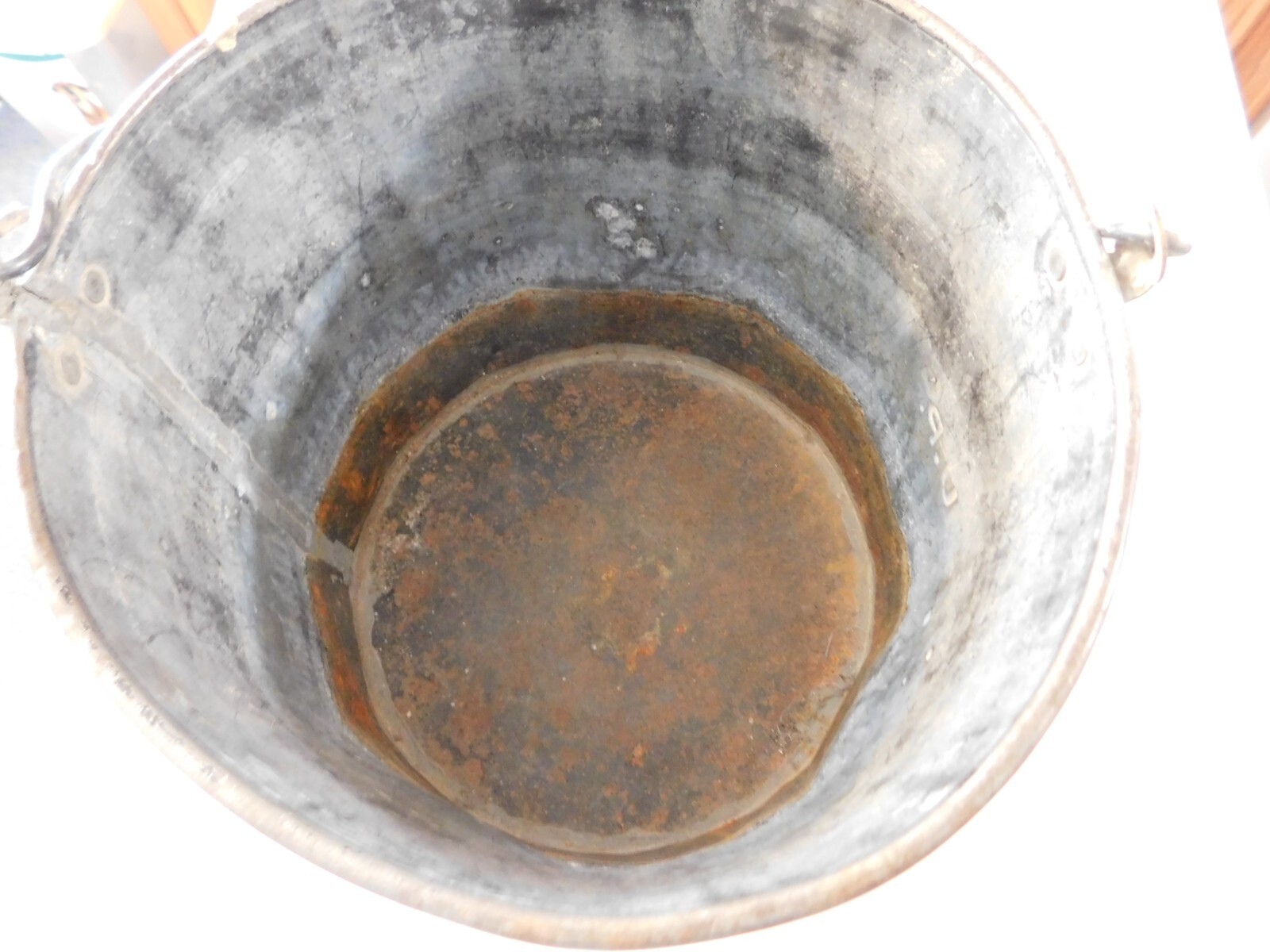 VINTAGE UNION PACIFIC RAILROAD BUCKET WITH HANDLE 10' OD 10" TALL NO RUST HOLES eBay