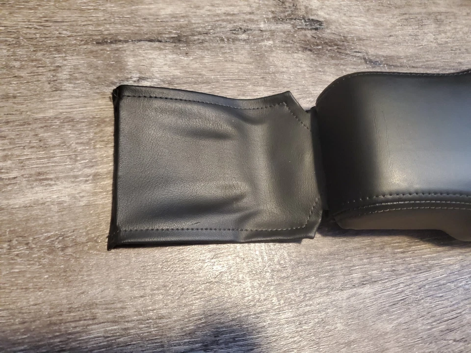 1997 1998 1999 Cadillac Deville Black Center Console LID arm rest cover Foto 2 de 4