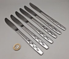 6 Vintage Mid Century Viners Stainless Dessert? Knives 21cm Satin Leaf Pattern