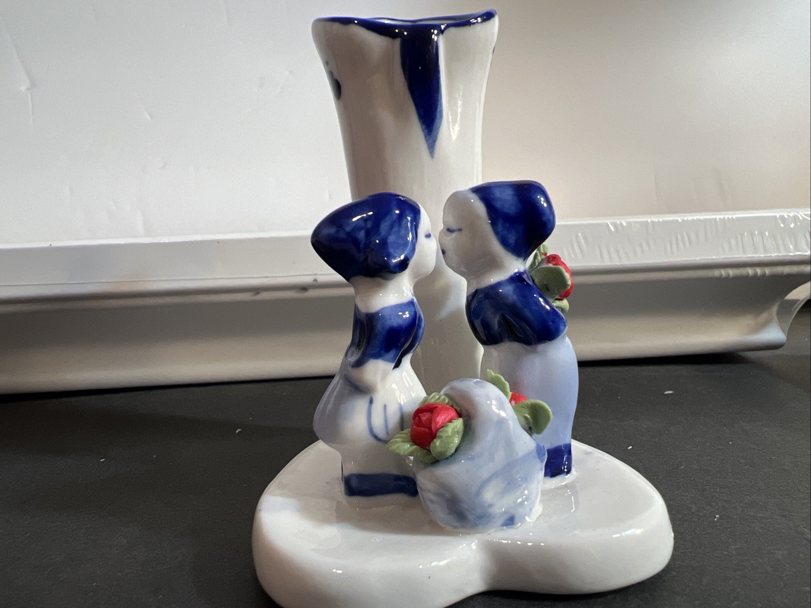 Delft Blue Bud Vase Blue White Marked Handpainted Kissing Couple Heart Base 4