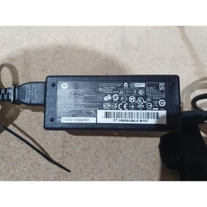 HP PPP009H Netzteil Adapter schwarz 65W 18,5V für Pavilion DV6800 Laptop