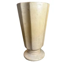 Vintage 1977 Haeger Art Deco Pottery Vase Cream Ivory White USA Made Height 9"