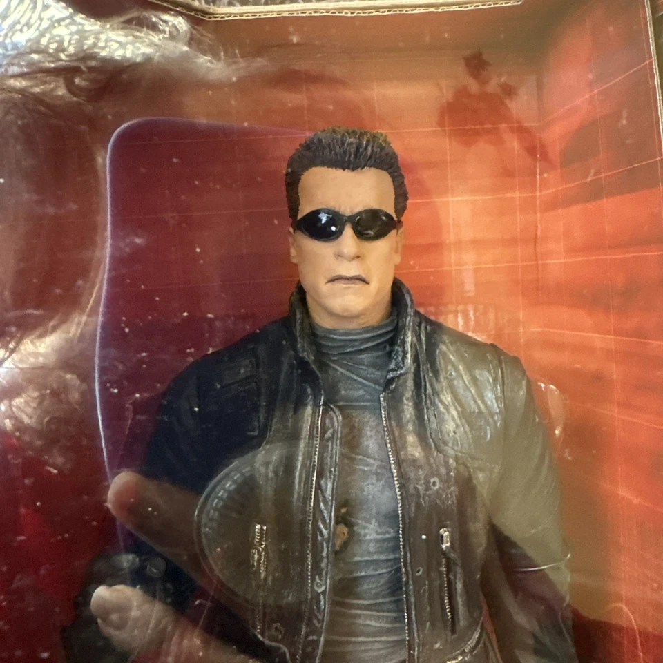 TERMINATOR 3 12" W/SOUND RISE OF THE MACHINE BRAND NEW Action Figure 🔥 - Image 2 of 4