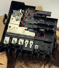 Battery Distribution Engine Compartment Fuse Block Fit for Chevy Silverado etc