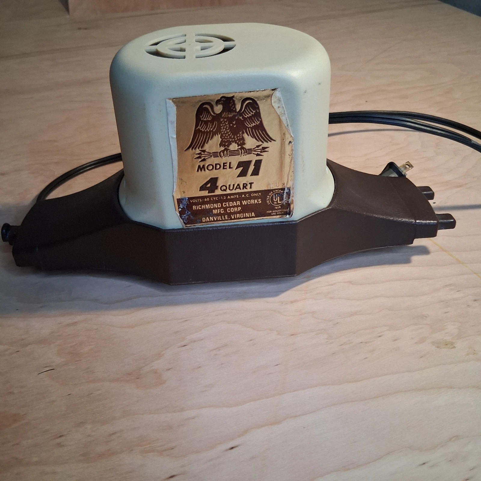 Richmond Cedar Works Model 71 4 Quart Ice Cream Maker Replacement Motor Tested