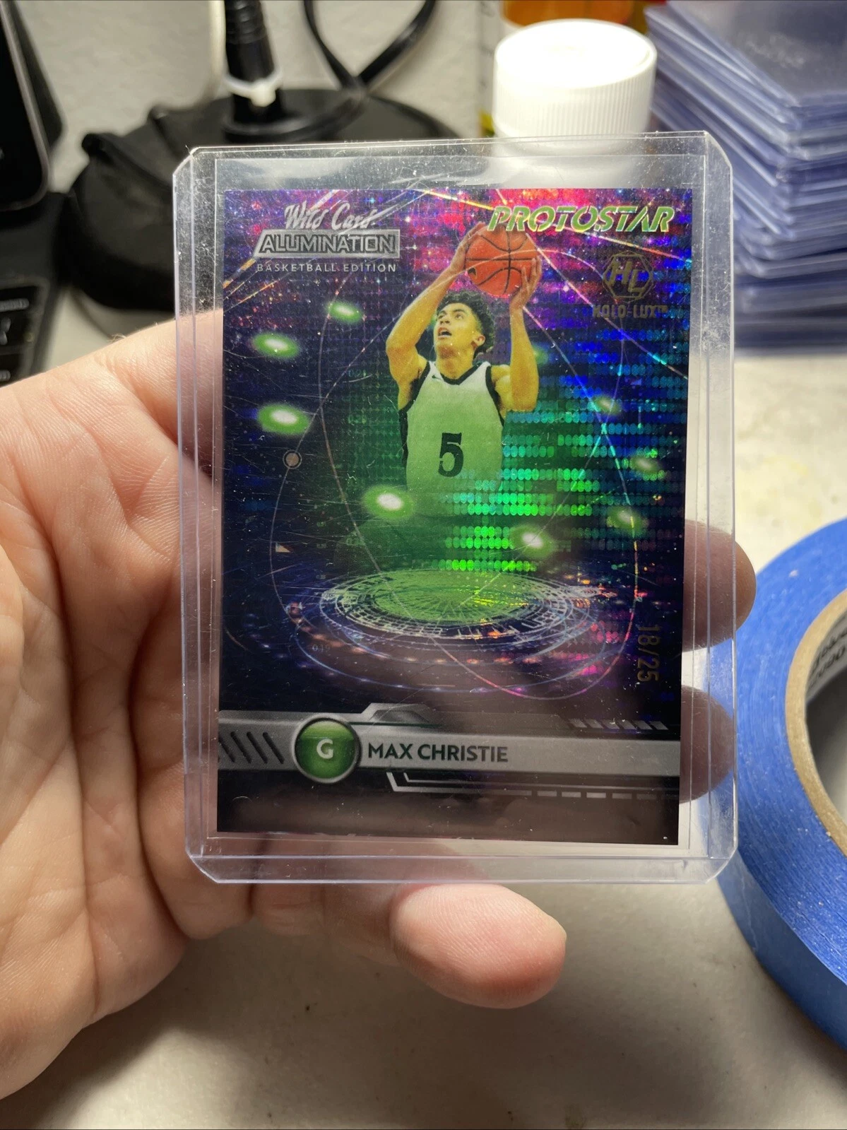 2021-22 MAX CHRISTIE Wild Card Alumination Protostar Holo-Lux Green Sparkle /25