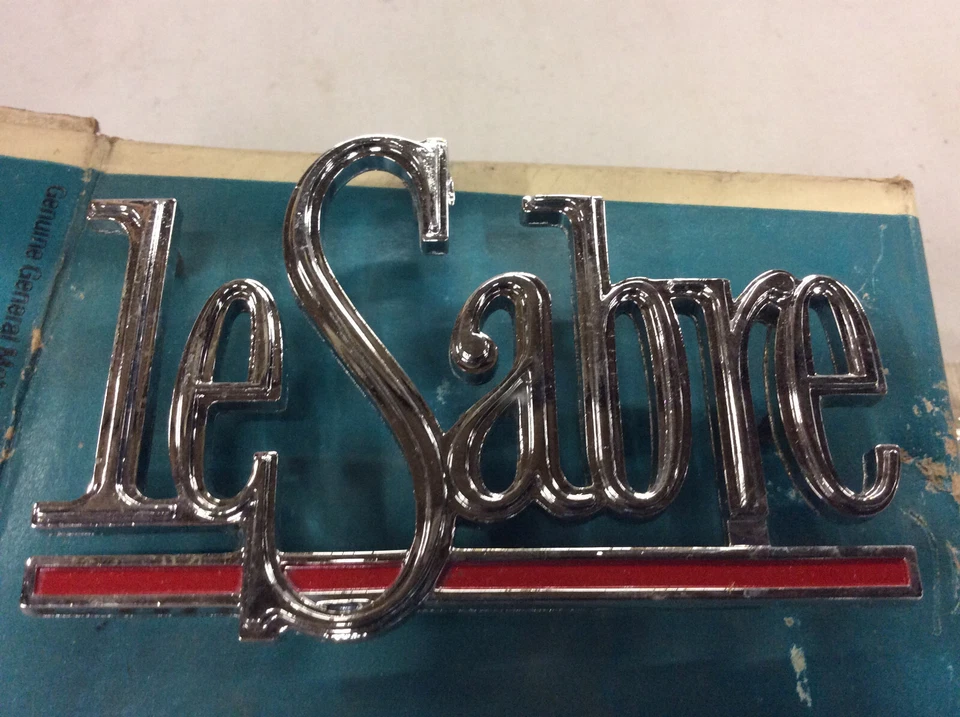 Placa de identificación del panel cuarto trasero Buick LeSabre 1966 66 NOS 4226958 Foto 4 de 4