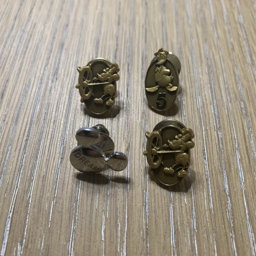 Lot of 4 Walt Disney World Cast Member Exclusive Authentic Gold & Silver Pins