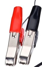 2 St&uuml;ck Klemmen f. Ladeger&auml;t , Batterieklemmen / Polklemmen . Ladeklemmen ; neu