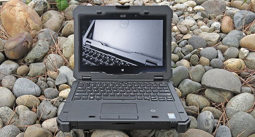 Dell 7204 core i7 16 gb ram - 1tb ssd - touch lcd windows 11 - 12.6 inch rugged - Picture 7 of 9