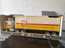 Mac tools Vintage Play /decoration Truck