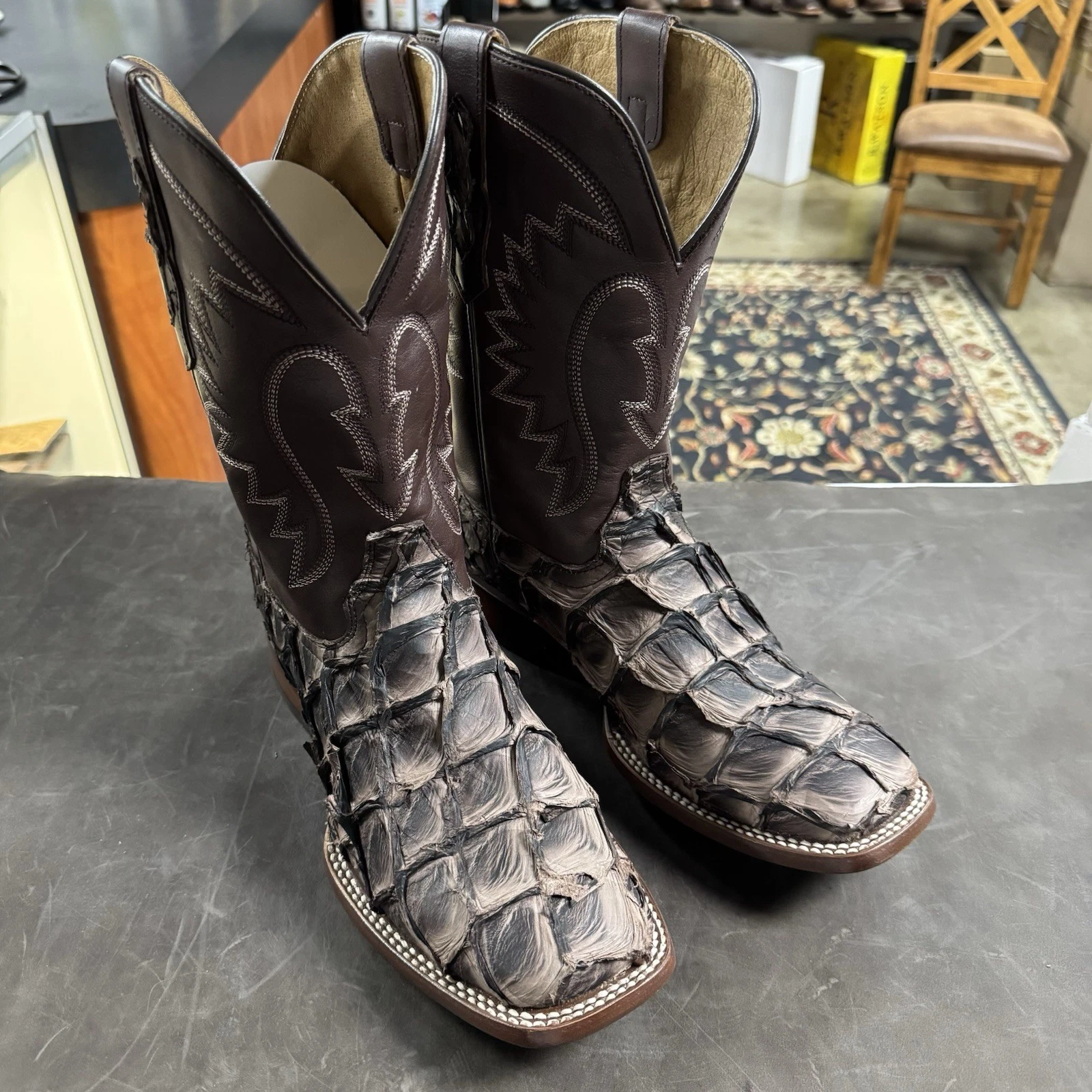 Cody James Men's - Pirarucu Fish Boots - Square Toe 9D
