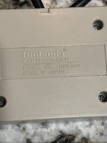 Original Nintendo NES Official Game Controllers 2 Controllers
