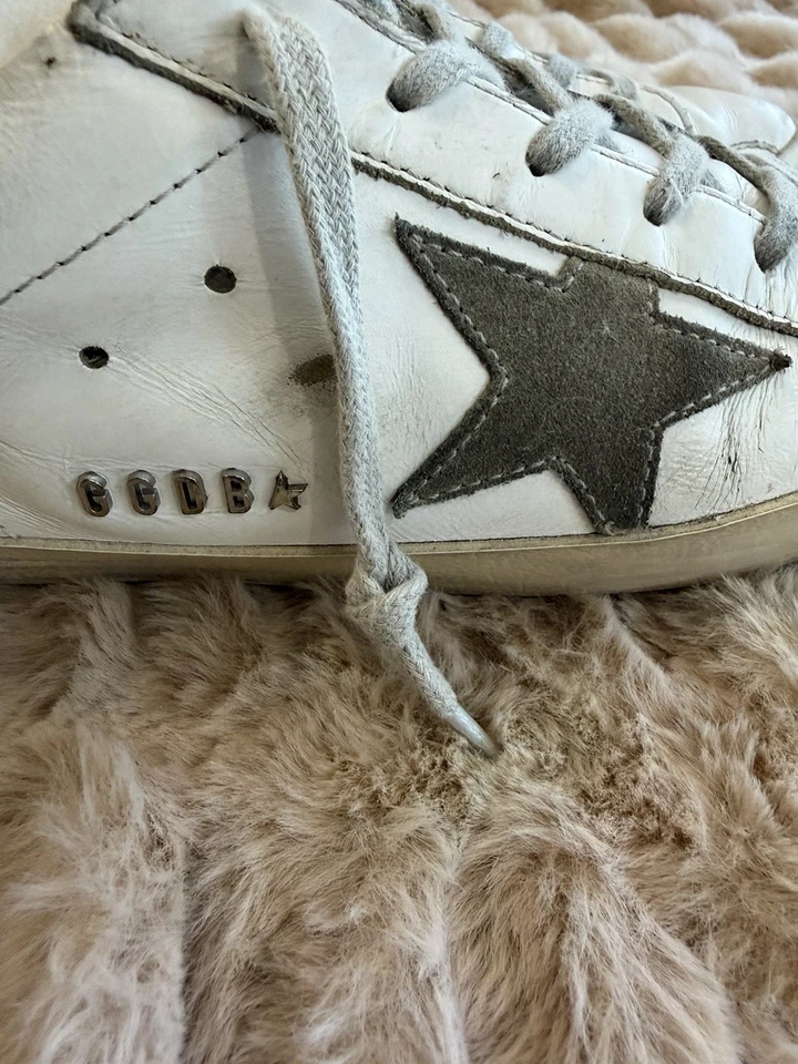 Women’s Golden Goose Super-Star Sneakers - Size 38 US 8 - Image 3 of 4