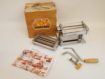 Vintage Marcato Atlas 10 pasta noodle maker machine in orig box Italy