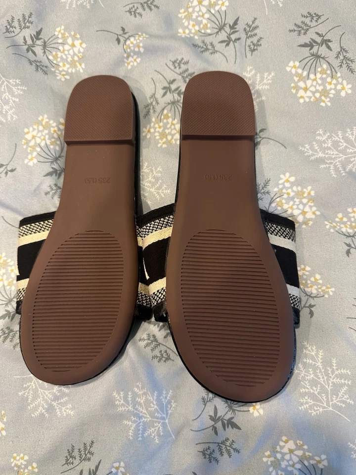 Sandalias Dior para mujer talla 6 Foto 2 de 3