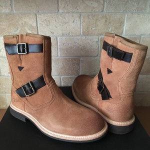 ugg jaren boots