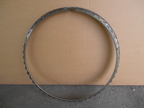 Harley Knucklehead Flathead Panhead 16" wheel trim ring - Picture 5 of 7