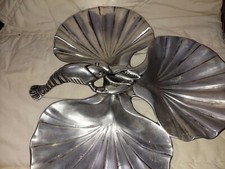 BRUCE FOX DESIGN DIVIDED THREE SHELL TRAY WITH LOBSTER HANDLE - ALUMINUM 70s VTG