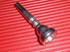 VINTAGE HORN MOUTHPIECE MUSICAL TRUMPET