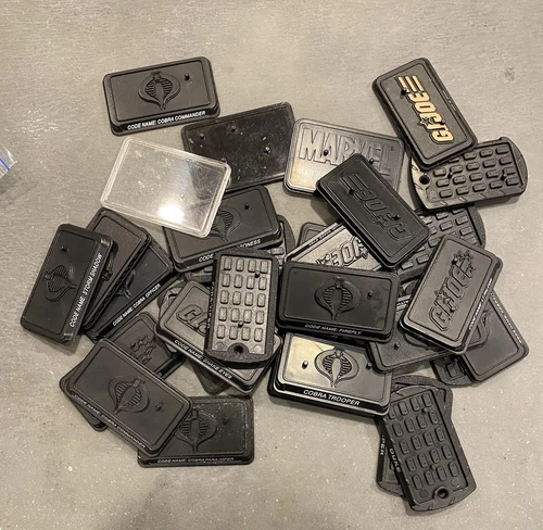 LOT OF 32 HASBRO 3 3/4" G.I.JOE Marvel Action Figure STANDS IN MINT CONDITION