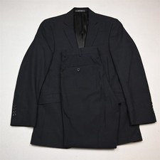 Kenneth Cole Reaction 38R 32x32 Gray Striped Mens Jacket Pants Suit