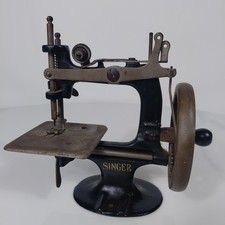 Antique Singer 5" Cast Iron Hand Crank Sewing Machine Working Mechanism Original