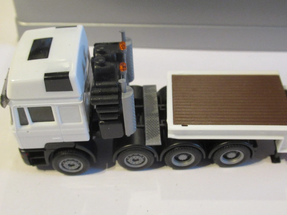 Selten ! Schenker Tieflader mit Kiste Stinnes Logistik , Herpa, OVP -TOP- - Bild 3 von 4