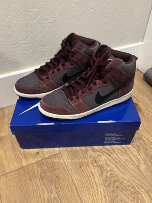 Nike SB Dunk High Pro 10.5 305050-602 Mens Sneaker With Box