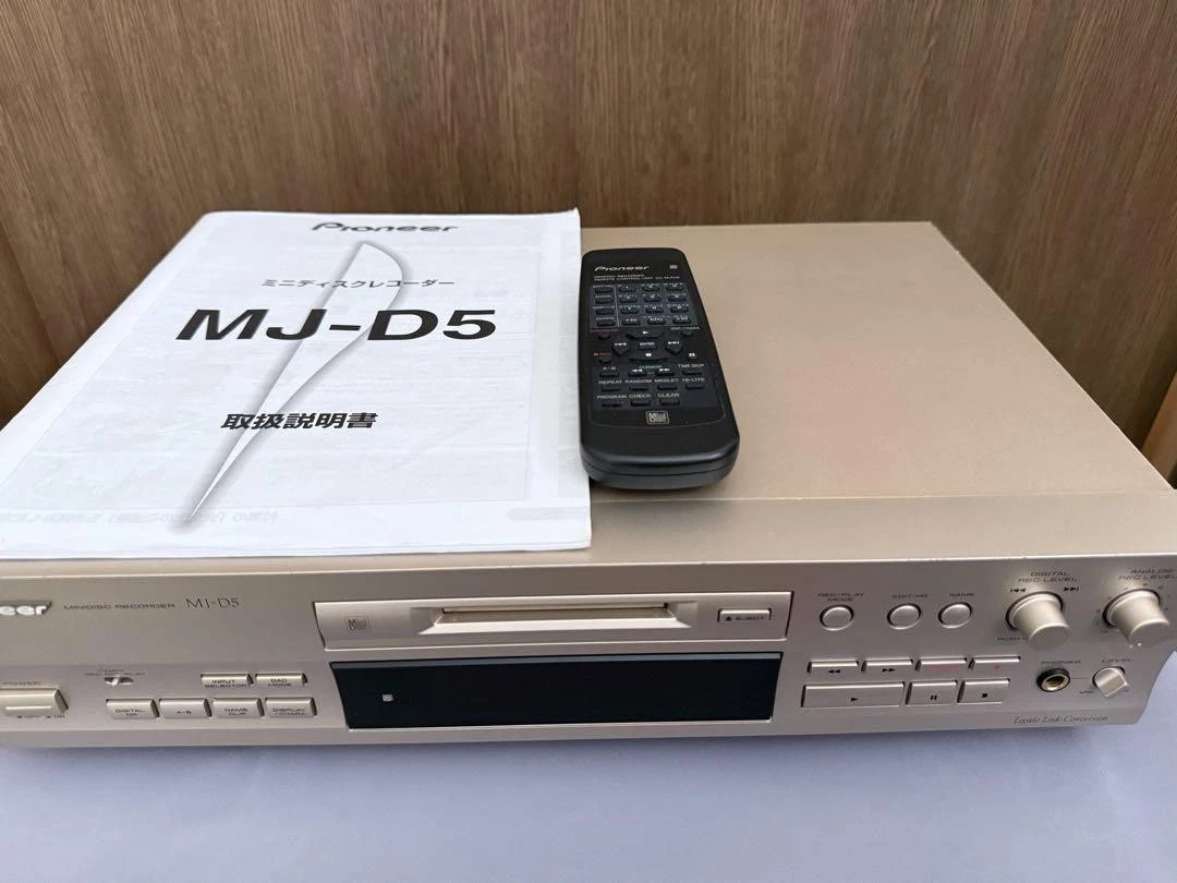 Lecteur/enregistreur MiniDisc Pioneer MJ-N901 - Argent - Testé Fonctionnel