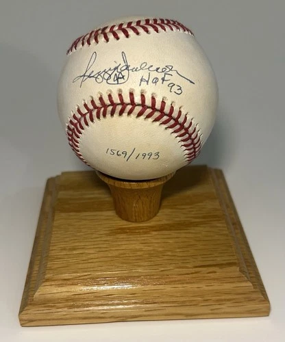 Reggie Jackson HOF 93 Autographed Signed Baseball Numbered 1569/1993 Goldin COA