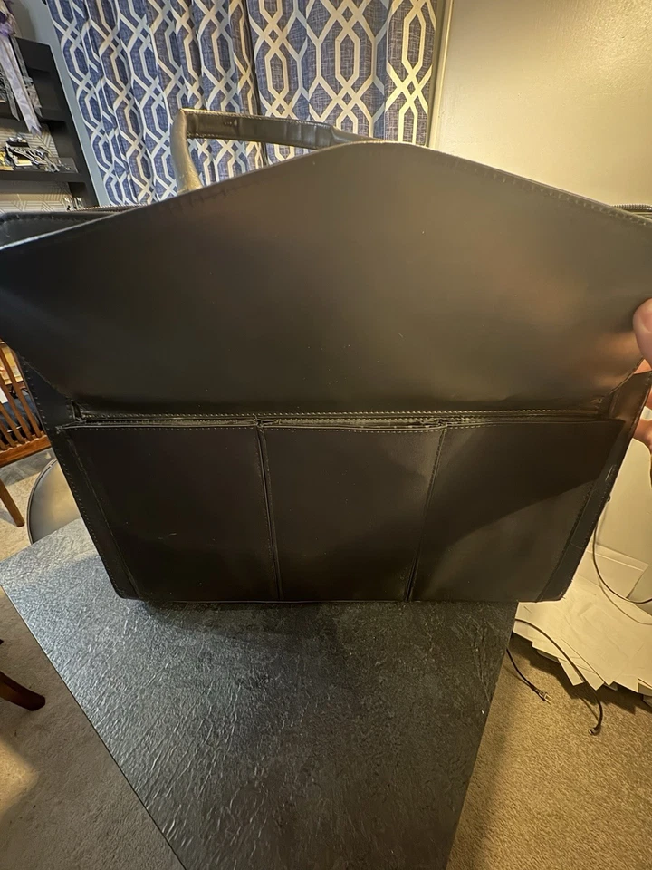 Mobile Edge for Her, The Large GINEBRA MicroFiber Laptop Tote Hasta 17.3" COMO NUEVO Foto 4 de 4