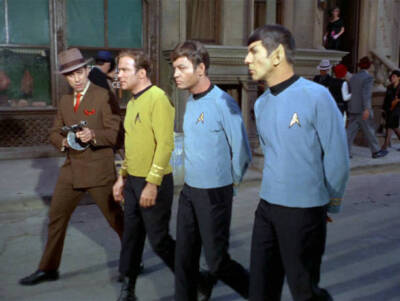 Leonard Nimoy William Shatner DeForest Kelley on Star Trek 1968 Old ...