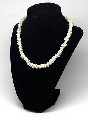 Vintage Puka Shell Necklace Boho 70s Beach Style Broken  display picture 2